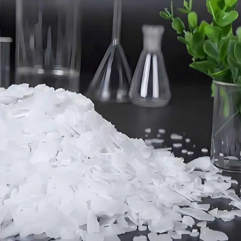 1310-73-2 Hidróxido de sódio Flocos de soda cáustica Pérolas 99% NaOH Flocos de soda cáustica